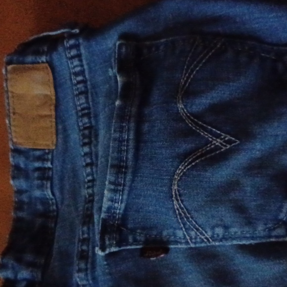 💙🌺Levi's Dark Blue Women's Skinny Jeans - Picture 7 of 14